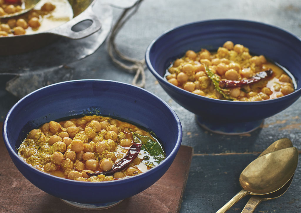 Chetna Makan's chickpea and yogurt curry recipe